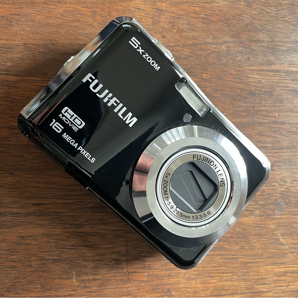 Fujifilm FinePix AX550 Digital Camera